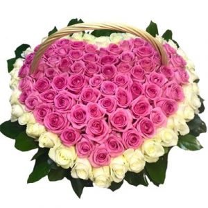Basket of 100 pink and white roses “Heart”