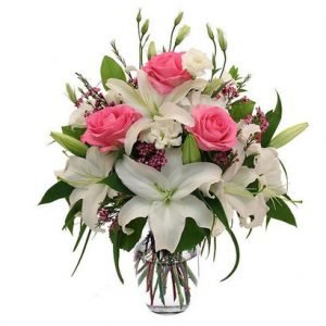 “Lovely Day” 5 White Lily 3 Pink And 4 White Roses Bouquet in a vase