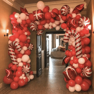 Balloons arch “Merry Christmas” and “Happy New Year”