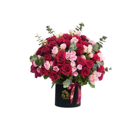 Eternal love arrangement in box