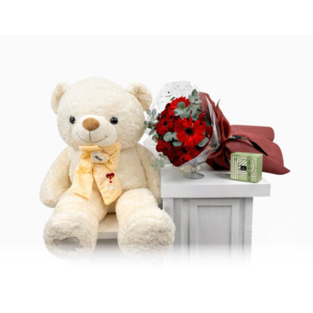 Love set bouquet with patchi and teddy 100cm